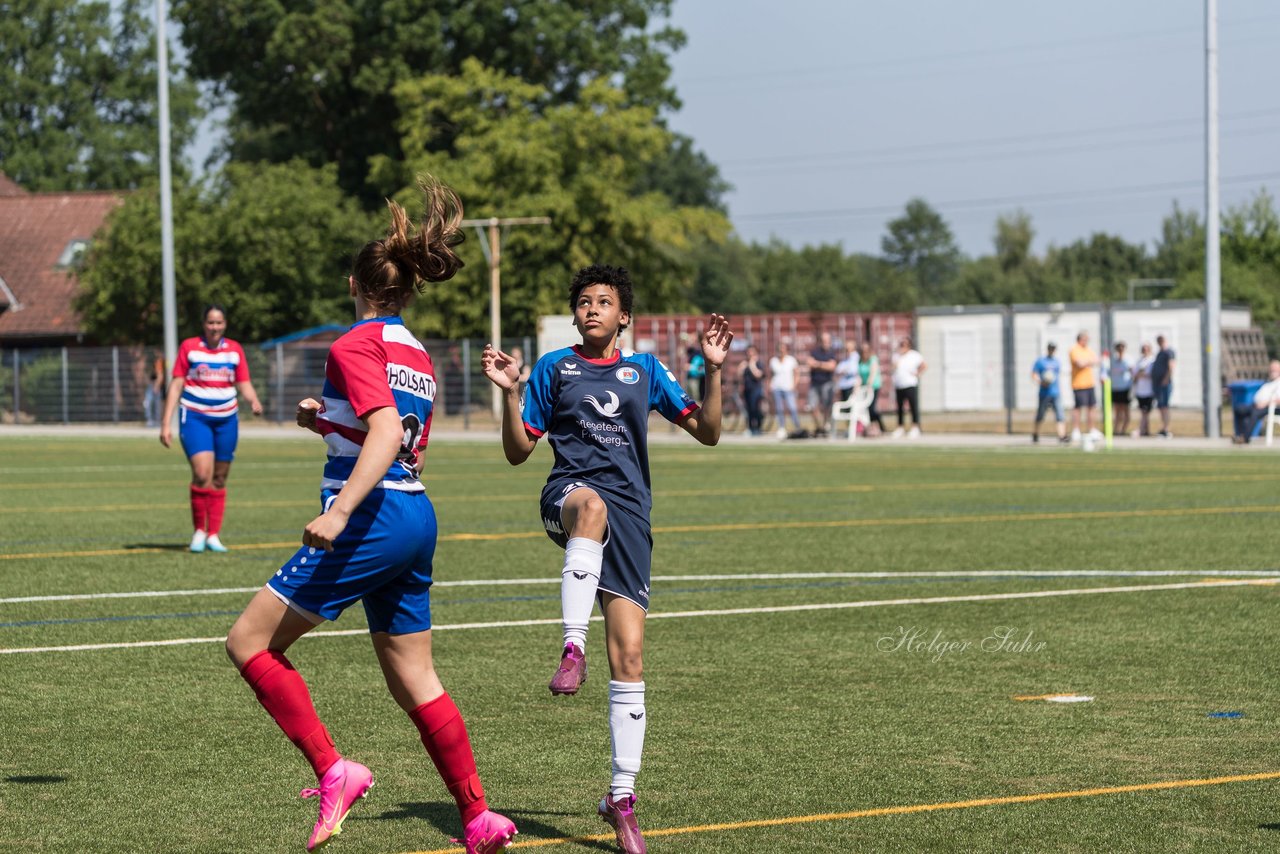 Bild 179 - wBJ Holsatia Elmshorn - VfL Pinneberg : Ergebnis: 1:4